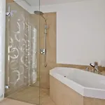 Strandresidenzen Bansin, Schloonpalais 4 Apartment *