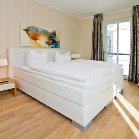 Strandresidenzen Bansin Schloonpalais 4 아파트 제바트헤링스도르프