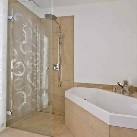 Strandresidenzen Bansin Schloonpalais 4 아파트 *