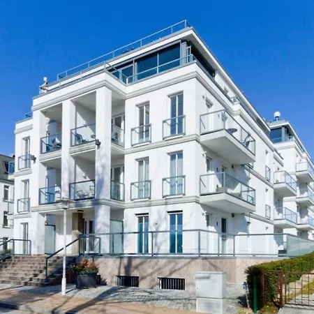 아파트 Strandresidenzen Bansin Schloonpalais 4 제바트헤링스도르프